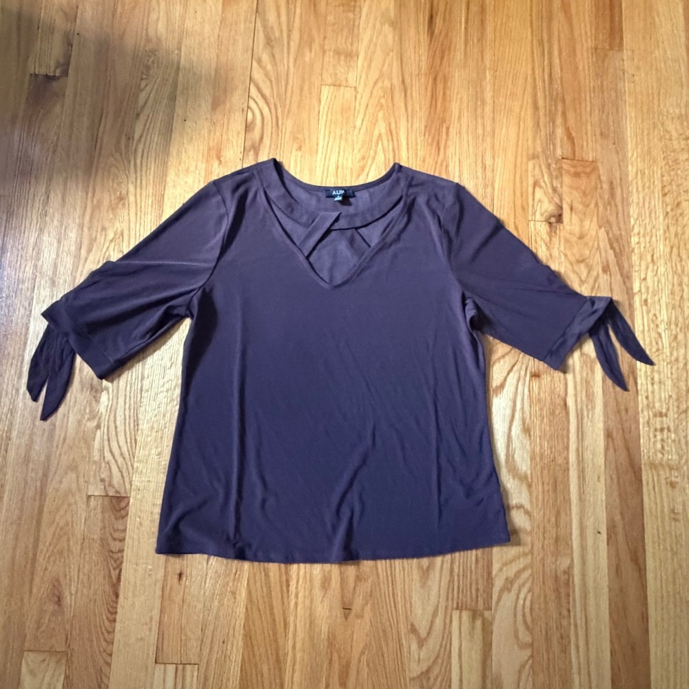 A.U.W. Strappy V-Neck Tie Sleeve Top Large brown Stretch Knit Blouse T89634F67
